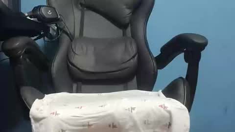 nowandimmediately online show from December 2025 03:34:01 AM