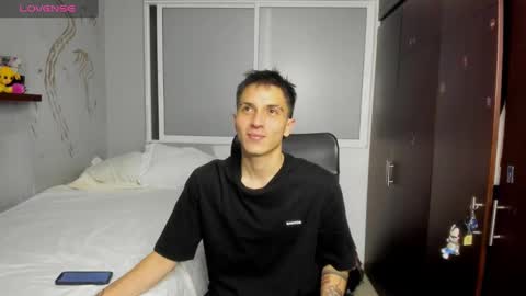 Noxx  online show from September 2025 03:06:02 AM