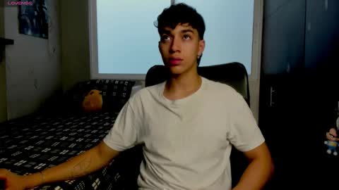 Snapshot of noxx_stark chatting on February 2026 06:25:01 PM Noxx online show from February 2026 06:25:01 PM