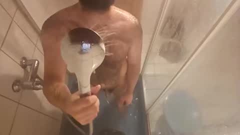 Vinz... online show from October 2025 08:06:02 PM