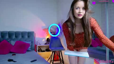 ElfaElle Im online .Wednesday Thursday Friday Saturday Sunday from 10pm to 2am  GMT3 online show from September 2025 07:25:01 PM