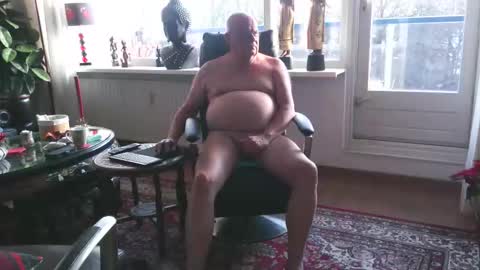 Nudejohn online show from January 2026 12:42:01 PM