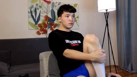 Snapshot of nudetension chatting on November 2025 07:18:02 AM Maks online show from November 2025 07:18:02 AM