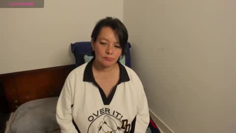 nuit_rose online show from March 2025 04:49:01 AM