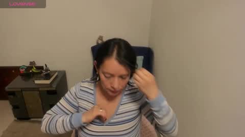 nuit_rose online show from October 2025 02:00:02 AM