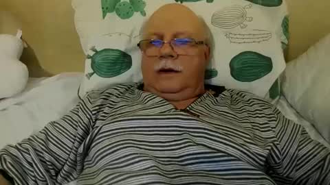 nukiss online show from February 2025 05:31:01 PM