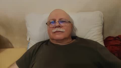 nukiss online show from October 2025 06:10:02 PM