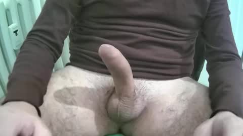 nuotatore90 online show from December 2024 04:29:02 PM