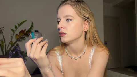 nura_foxx online show from February 2026 01:02:02 AM