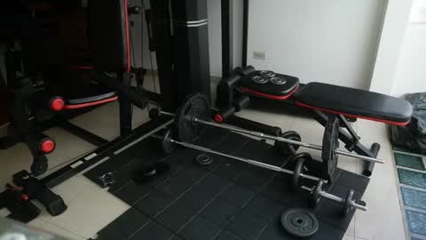 Claudia online show from November 2025 07:46:02 PM