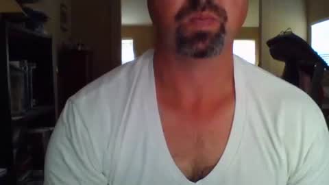 nvrenuff1979 online show from December 2025 05:09:01 PM