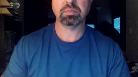 nvrenuff1979 online show from January 2026 12:32:01 PM