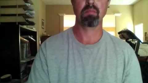 nvrenuff1979 online show from April 2026 09:34:02 PM