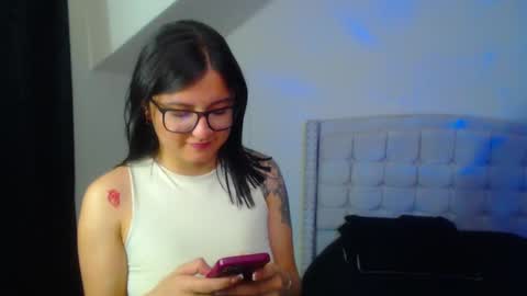 NyahMackenzie online show from February 2025 05:17:02 PM