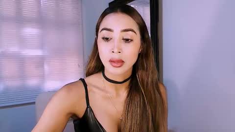 Nycole online show from February 2026 04:37:02 PM