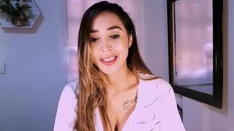 Nycole online show from March 2026 02:01:01 PM