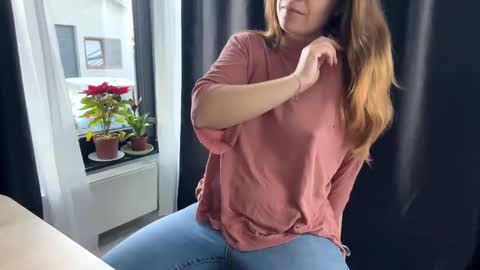 Nicol online show from January 2025 06:43:02 AM