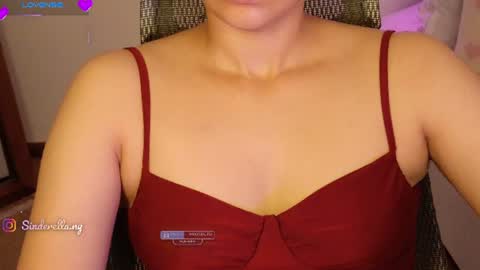 Snapshot of nylaahhh chatting on June 2026 01:32:01 AM Nylaah online show from June 2026 01:32:01 AM