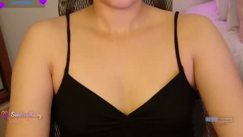 Snapshot of nylaahhh chatting on June 2026 02:45:02 AM Nylaah online show from June 2026 02:45:02 AM