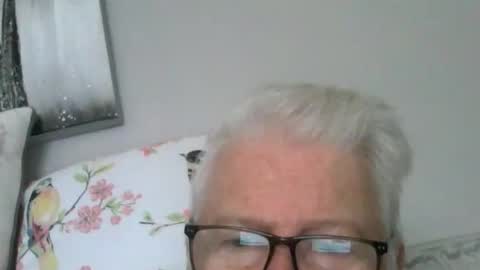 Snapshot of nylonlegs69 chatting on September 2025 11:01:01 AM stockings suspenders mad online show from September 2025 11:01:01 AM