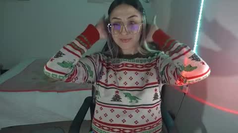 Frida online show from December 2025 06:30:02 AM