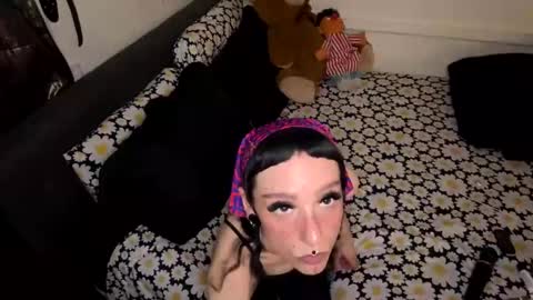 Snapshot of nymphaeaorion chatting on March 2025 02:06:02 AM Nymphaea online show from March 2025 02:06:02 AM