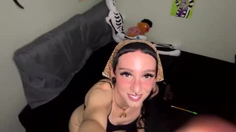 Snapshot of nymphaeaorion chatting on September 2025 12:10:02 AM Nymphaea online show from September 2025 12:10:02 AM