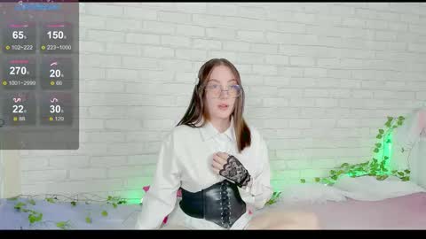 Kat online show from September 2025 02:28:02 PM