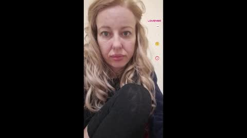 NyokoAnya online show from January 2026 10:26:01 PM