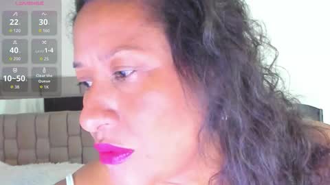 nyomi browm online show from December 2025 10:54:01 AM