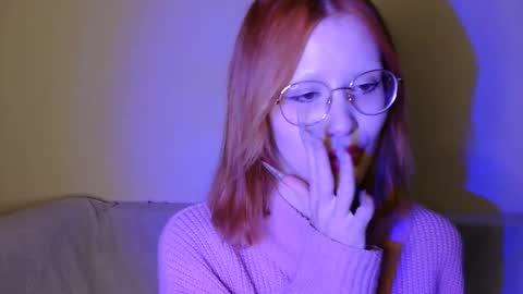 nyra_thira online show from October 2025 12:32:02 AM