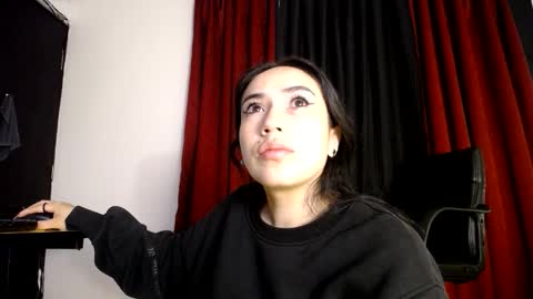 nyx1126 online show from February 2026 12:25:01 PM