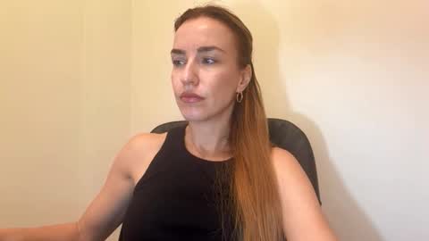 Anastasia online show from November 2025 08:25:02 AM