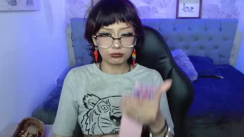 Snapshot of nyxie_ chatting on October 2025 07:55:01 PM nyxie online show from October 2025 07:55:01 PM