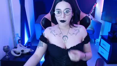 Snapshot of nyxnocturne chatting on June 2026 12:00:02 PM Nyx online show from June 2026 12:00:02 PM