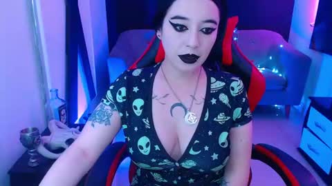Snapshot of nyxnocturne chatting on June 2026 12:04:01 PM Nyx online show from June 2026 12:04:01 PM