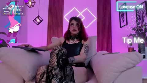  Nyxx  online show from November 2025 11:47:01 PM