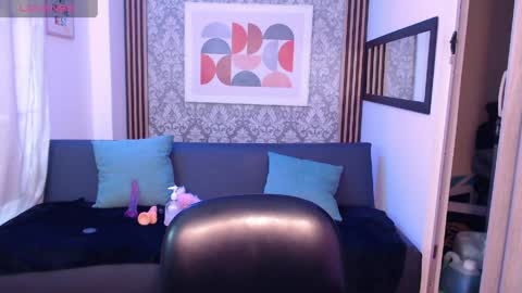 Snapshot of nyxx_velariia chatting on April 2026 03:48:02 PM Nyxx vala online show from April 2026 03:48:02 PM