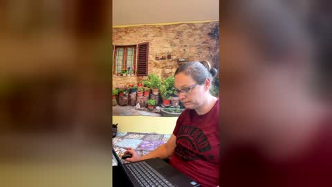 VegasGirl online show from April 2026 12:19:01 AM