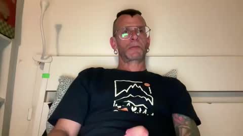 Jonathan Deep online show from April 2026 11:59:02 PM