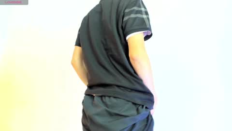 Lyam online show from December 2024 03:51:01 AM