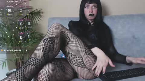 Snapshot of oasis_vamp chatting on May 2026 05:02:02 AM oasis_vamp online show from May 2026 05:02:02 AM