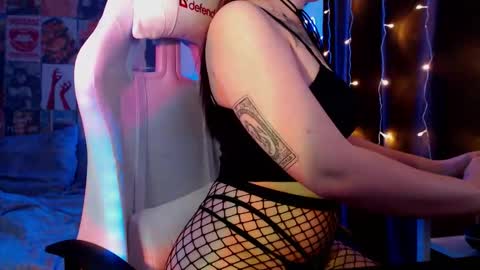 obsidian_siren online show from January 2026 06:32:02 PM