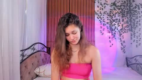 Snapshot of obsidianvelour chatting on July 2026 06:17:01 AM Bella online show from July 2026 06:17:01 AM