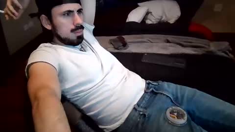 Snapshot of octobersky1993 chatting on December 2024 02:22:02 PM Sky online show from December 2024 02:22:02 PM