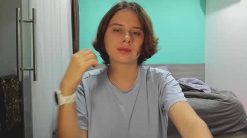 Evie online show from December 2024 11:49:02 AM