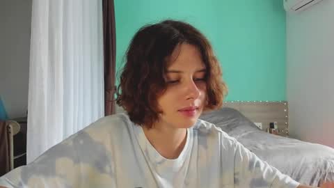 Evie online show from January 2025 07:34:02 AM