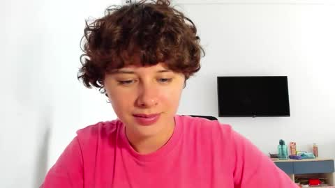 Evie online show from March 2026 07:05:01 AM