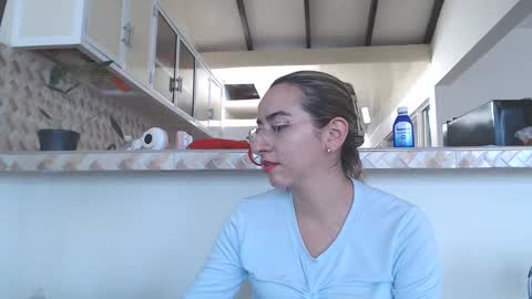 Val online show from January 2025 07:04:02 PM