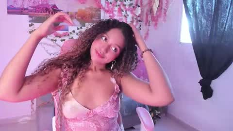 Odette  online show from September 2025 07:47:02 PM